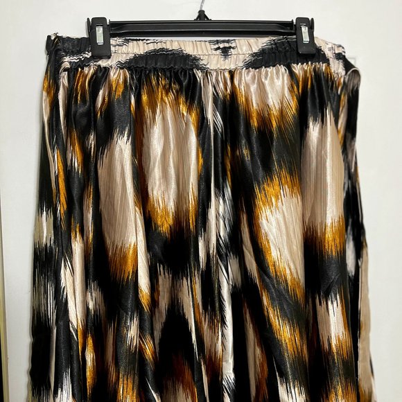 Satin a-line maxi skirt - Picture 1 of 2